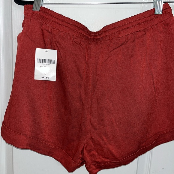 Forever21 Rust Red High Rise Shorts with Side Zippers NWT — Large - Picture 5 of 5